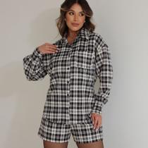 Conjunto Feminino Xadrez Camisa e Shorts Estilo e Conforto para Todas as Ocasiões