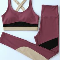 Conjunto Fitness Detalhe Tule