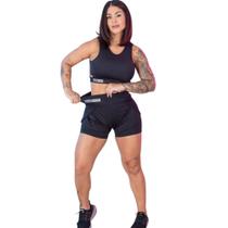 Conjunto Fitness Dry Fit Short Sobreposto e Top Preto com Silk - Lievi Conjunto Fitness Dry Fit Short Sobreposto e Top Preto com Silk - Lievi