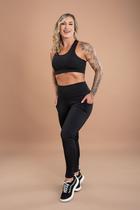 Conjunto Fitness Feminino Calça Peluciada Flanelada Térmica Com Bolso Lateral E Top Nadador Liso Academia F7 NEW STYLE Conjunto Fitness Feminino Calça Peluciada Flanelada Térmica Com Bolso Lateral E Top Nadador Liso Academia F7 NEW STYLE