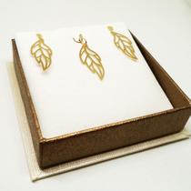 Conjunto Folhas Brinco, pingente, corrente Em Ouro 18k Conjunto Folhas Brinco, pingente, corrente Em Ouro 18k
