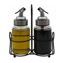 Conjunto Galheteiro Jogo 2 Garrafas de Azeite Vinagre 290ml com Suporte de Metal Em Casa Tem Conjunto Galheteiro Jogo 2 Garrafas de Azeite Vinagre 290ml com Suporte de Metal Em Casa Tem