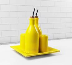 Conjunto Galheteiro Provençal Amarelo Conjunto Galheteiro Provençal Amarelo