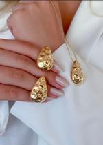 Conjunto Gota Amassado Colar e Brinco folheados a ouro 18k