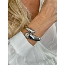 Conjunto Gota Bracelete brincos e anel dourado ou prata