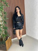 Conjunto Iara Couro Croco Jaqueta Short Fecho Ziper Cor:PretoTamanho:G Conjunto Iara Couro Croco Jaqueta Short Fecho Ziper Cor:PretoTamanho:G