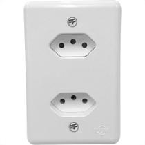 Conjunto Ilumi 4X2 Branco Com Placa(2Tomadas 20A Monobloco) 201210 Conjunto Ilumi 4X2 Branco Com Placa(2Tomadas 20A Monobloco) 201210