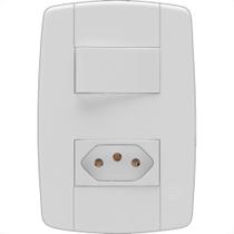 Conjunto Ilumi Lev Modular Branco Com Placa 1 Simples + Tomada 2P+T. 10A. - 87200 Conjunto Ilumi Lev Modular Branco Com Placa 1 Simples + Tomada 2P+T. 10A. - 87200