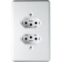 Conjunto Ilumi Pratika Branco Com Placa 2 Tomadas 2P+T. 20A. - 19121 Conjunto Ilumi Pratika Branco Com Placa 2 Tomadas 2P+T. 20A. - 19121