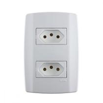 Conjunto Ilumi Slim 4X2 Branco Com Placa (2Tomada 10A) 80120 Conjunto Ilumi Slim 4X2 Branco Com Placa (2Tomada 10A) 80120