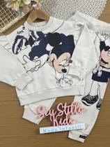 Conjunto Infantil Animê Inverno com Calça e Moletom sem Flanela Bege Minnie Disney Conjunto Infantil Animê Inverno com Calça e Moletom sem Flanela Bege Minnie Disney