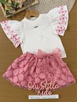 Conjunto Infantil Animê Verão com Saia Rosa em Tule e Blusa Branca Minnie Corações Disney