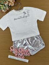 Conjunto Infantil Animê Verão Shorts Metalizado Prata e Blusa Laço