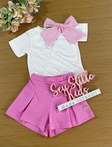 Conjunto Infantil Animê Verão Shorts Rosa e Blusa Branca Lacinho