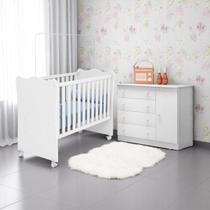 Conjunto Infantil Aurora Branco/Branco: Berço Aurora + Kit Rodízios + Cômoda Aurora + Guarda-Roupa Aurora Conjunto Infantil Aurora Branco/Branco: Berço Aurora + Kit Rodízios + Cômoda Aurora + Guarda-Roupa Aurora