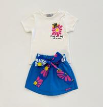 Conjunto Infantil Bimbi Blusa Branca Estampa Neon e Short Saia Azul Conjunto Infantil Bimbi Blusa Branca Estampa Neon e Short Saia Azul