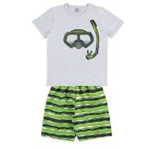 Conjunto infantil camiseta mescla estampado mergulho e bermuda verde estampado tubarão