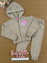 Conjunto Infantil Cinti Inverno com Calça e Jaqueta Bege Ursinho Coração Conjunto Infantil Cinti Inverno com Calça e Jaqueta Bege Ursinho Coração