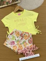Conjunto Infantil Cinti Verão com Shorts Off White e Blusa Amarela Hello