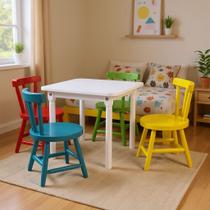 Conjunto Infantil com 4 Cadeiras Miami JM Móveis Conjunto Infantil com 4 Cadeiras Miami JM Móveis