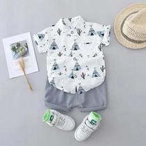 Conjunto Infantil de Shorts e Camisa de Algodão - Padrão Triângulo - Verão Conjunto Infantil de Shorts e Camisa de Algodão - Padrão Triângulo - Verão