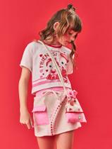 Conjunto Infantil Menina Blusa Gatinha, Short-Saia E Bolsa Strawberry Off White E Rosa Cinti Conjunto Infantil Menina Blusa Gatinha, Short-Saia E Bolsa Strawberry Off White E Rosa Cinti