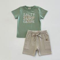 Conjunto Infantil Menino Johnny Fox Camiseta Verde Surf E Bermuda Bege Com Bolsos