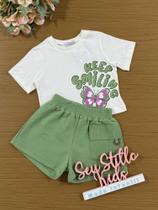 Conjunto Infantil Momi com Shorts e Blusa Branca Borboleta com Strass