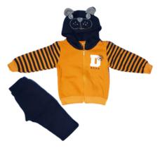 Conjunto jaqueta com capuz e calça