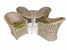 Conjunto Jogo 4 Poltronas 1 Mesa Redonda 90cm Minas em Fibra Sintética com Tratamento Uv Cor Natural Jardim Varanda Área Externa