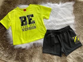 Conjunto juvenil feminino Kyly tamanho 14