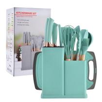 Conjunto Kit 18 Utensílios de cozinha, silicone premium resistente ao calor e com cabo de madeira. - KIT Utensílios