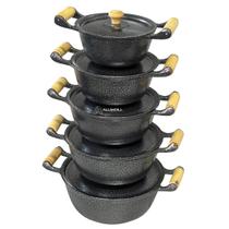 Conjunto Kit Jogo de Panelas 5 Peças Abaulado Preto Alumínio Batido Fundido Alça de Madeira com Tampa