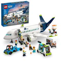 Conjunto LEGO City Avião de Passageiros 60367 - Brinquedo de Construção para Crianças