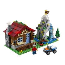 Conjunto LEGO Creator 3 em 1 Mountain Hut - 550 Peças