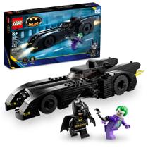 Conjunto LEGO DC Batmobile Batman vs. The Joker - Brinquedo de Construção