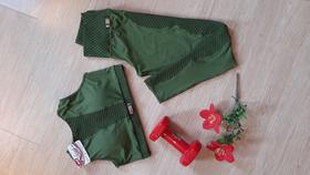 Conjunto Leguing com Top de Suplex verde musgo TAM M Conjunto Leguing com Top de Suplex verde musgo TAM M