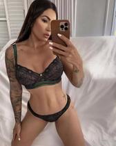 Conjunto Lingerie Ayla Sem Bojo com Aro em Renda Exclusiva Detalhes Metalizados Forrado em Tule Transparente Acompanha Calcinha em Renda Semi Fio