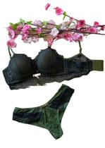 Conjunto lingerie calcinha e sutiã com bojo e aro Conjunto lingerie calcinha e sutiã com bojo e aro