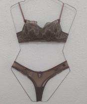 Conjunto lingerie com bojo e renda