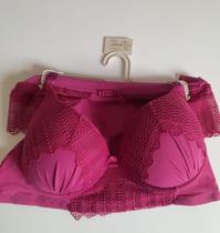 Conjunto lingerie com renda com bojo Conjunto lingerie com renda com bojo