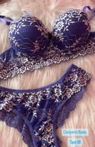 Conjunto lingerie detalhes em renda cor azul e off white tamanho m