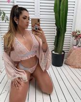 Conjunto Lingerie Luisa Sem Bojo Sem Aro em Renda Exclusiva Sutiã com Forro em Tule Nude Alças Largas Base Estruturada Alta Sustentação e Calcinha Fio