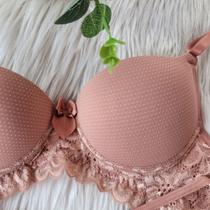 Conjunto Lingerie Nude Charme Calcinha e Sutiã com bojo Conjunto Lingerie Nude Charme Calcinha e Sutiã com bojo