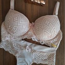 Conjunto Lingerie Renda Base Calcinha e Sutiã com Bojo