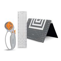 Conjunto Loop Fiskars com cortador rotativo, lâmina de 45 mm e régua para costura Conjunto Loop Fiskars com cortador rotativo, lâmina de 45 mm e régua para costura