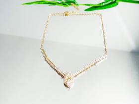 Conjunto luxo colar e brinco folhas cravejado