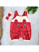 Conjunto Macacão Jardineira + Laço de Cabelo Bebê Menina Estampa de Ursinha Tam RN a 03 Meses - Conjunto Macacão Jardineira + Laço de Cabelo Bebê Menina Estampa de Ursinha Tam RN a 03 Meses -