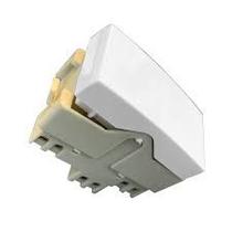 Conjunto Margirius Sleek Módulo Interruptor Paralelo 10A 250V Branco PA016060 - 674885 Conjunto Margirius Sleek Módulo Interruptor Paralelo 10A 250V Branco PA016060 - 674885