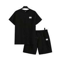 Conjunto Masculino Casual De Camiseta Texturizada Com Letras E Shorts Com Cordão, Ajuste Regular Conjunto Masculino Casual De Camiseta Texturizada Com Letras E Shorts Com Cordão, Ajuste Regular
